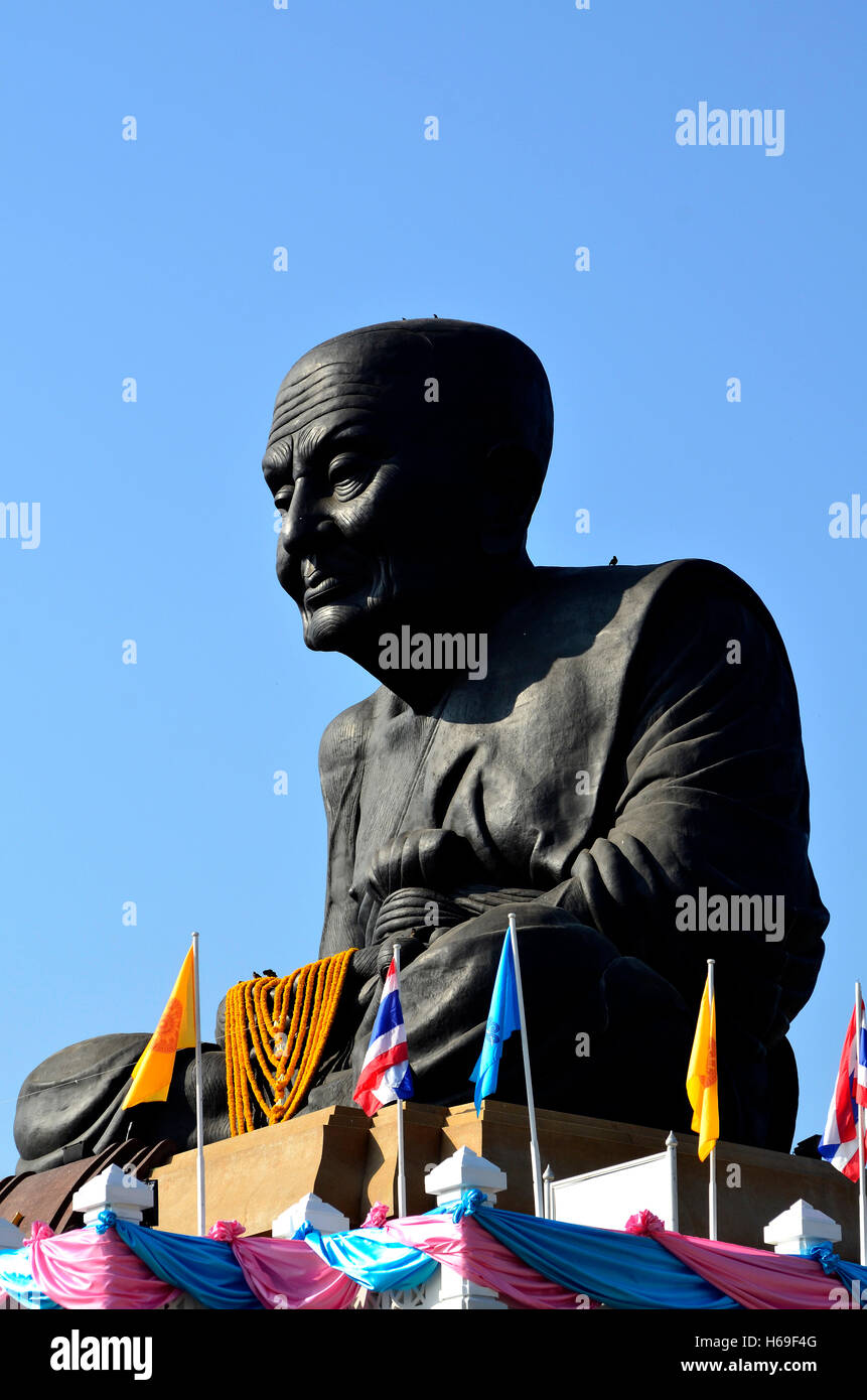 Statue von Luang Phor Thuad black Buddha am Wat Huay Mongko, Hua Hin, thailand Stockfoto