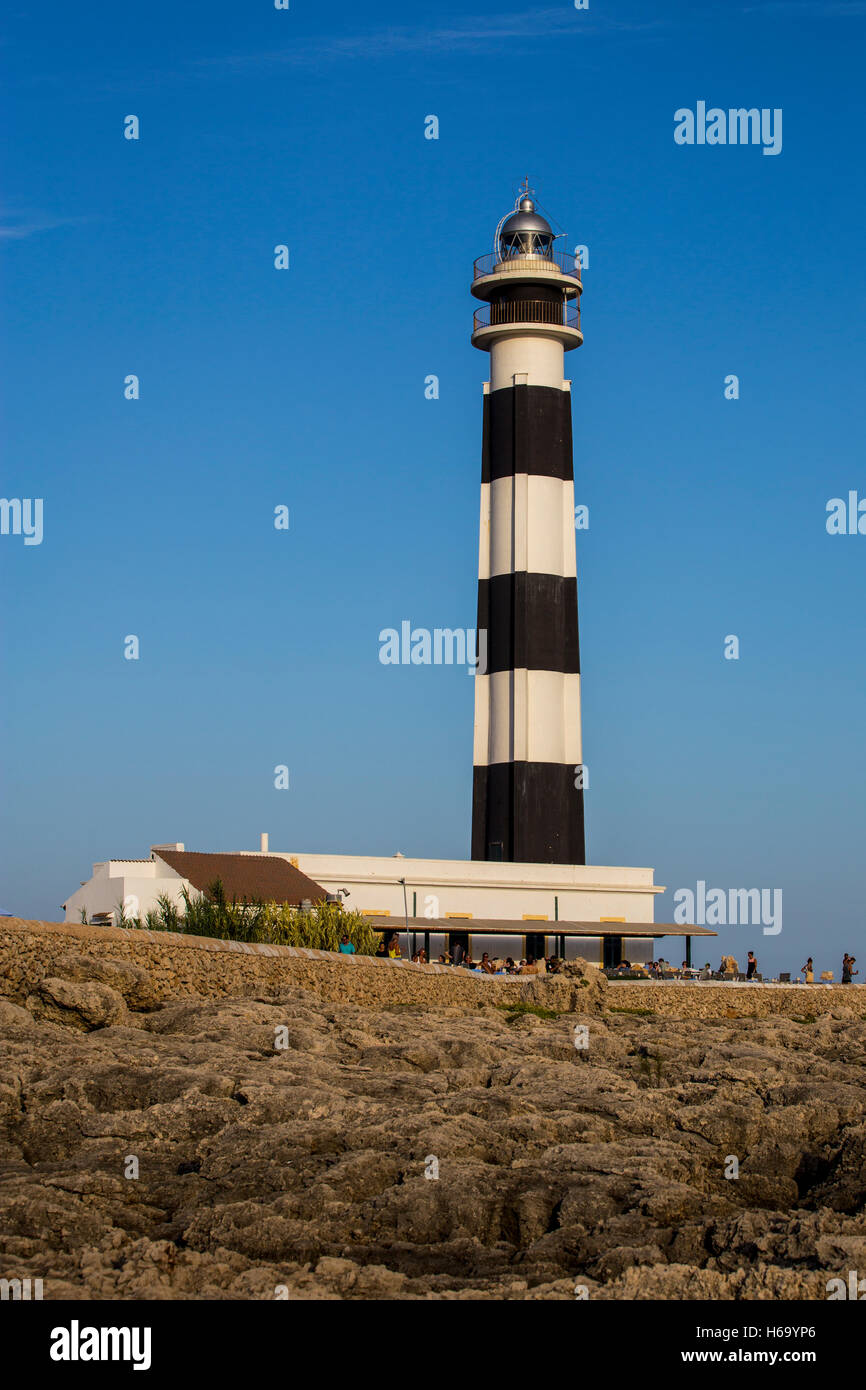 Foto des Leuchtturms am Artrutx in Menorca, Spanien. Stockfoto