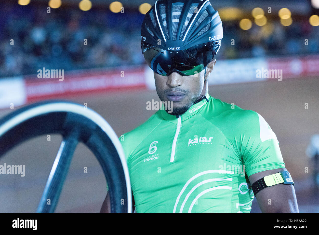 London, UK, 25. Oktober 2016. Tag 1 von sechs Tag London sah neues Kind auf dem Block Trinidad Njisane Phillip nehmen 1. Platz im Sprint.  Bildnachweis: Pmgimaging/Alamy Live-Nachrichten Stockfoto