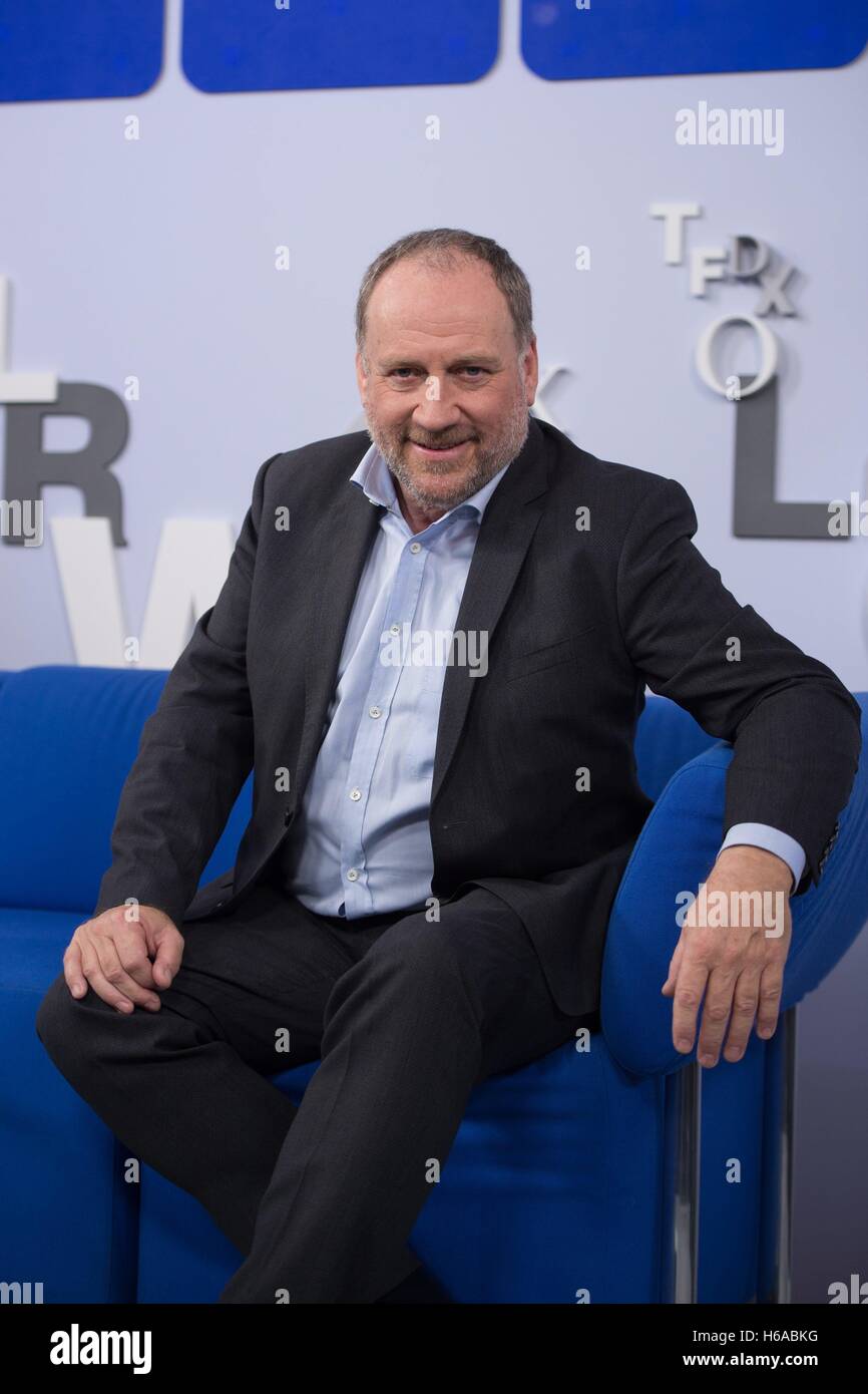 Frankfurt Am Main, Deutschland. 20. Oktober 2016. Harold Faltermeyer in der 68. Frankfurter Buchmesse in Frankfurt/Main, Deutschland, Oktober 2016. | Nutzung weltweit © Dpa/Alamy Live-Nachrichten Stockfoto