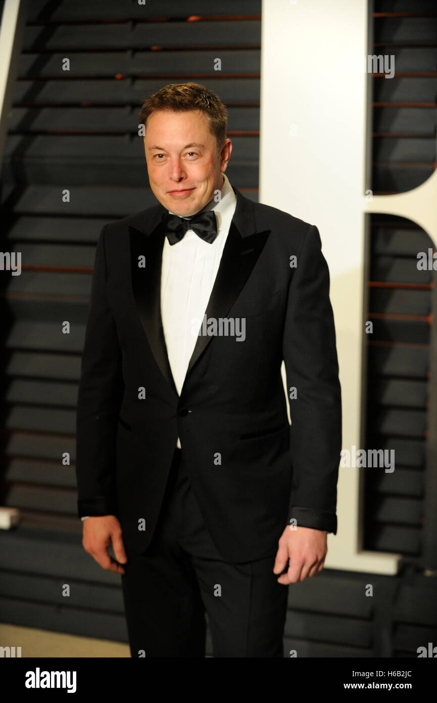 Elon Musk besucht die 2015 Vanity Fair Oscar Party hosted by Graydon Carter im Wallis Annenberg Center für darstellende Künste am 22. Februar 2015 in Beverly Hills, Kalifornien. Stockfoto