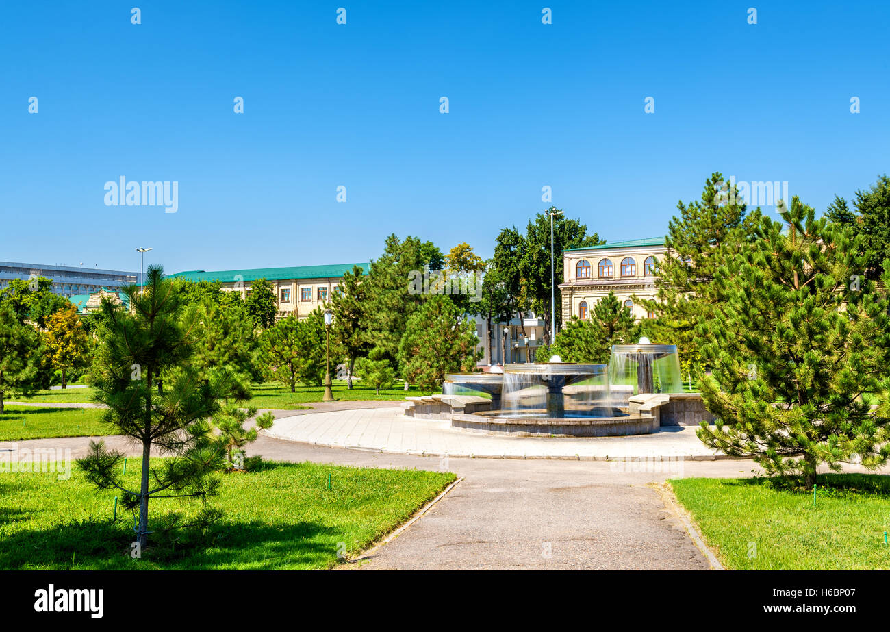 Brunnen auf Amir Temur Platz in Taschkent, Usbekistan Stockfoto