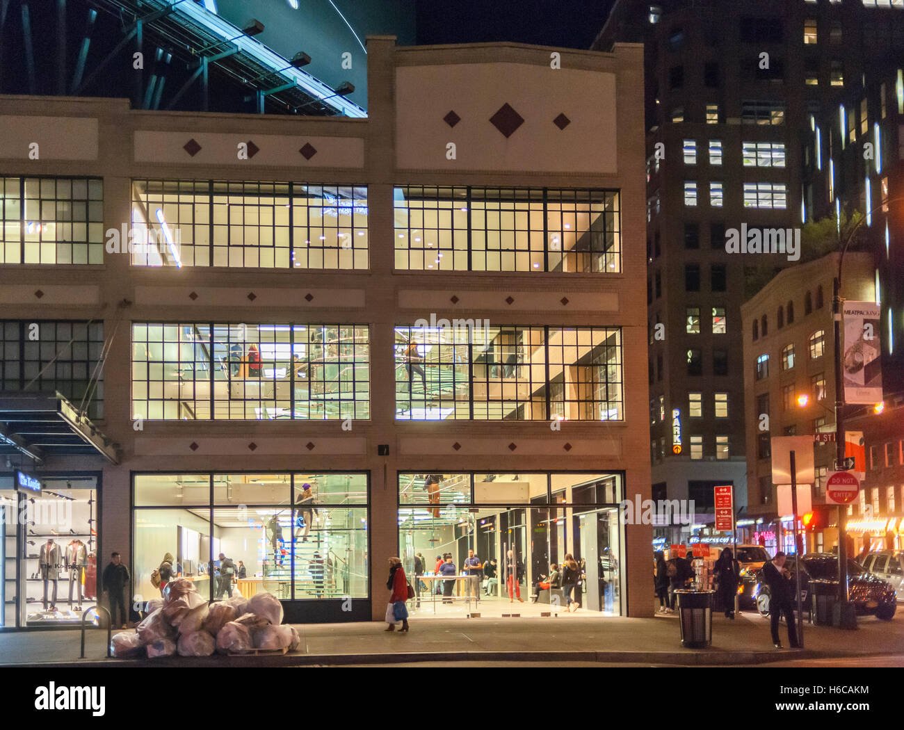 Im Apple Store Im Meatpacking District Von New York Auf