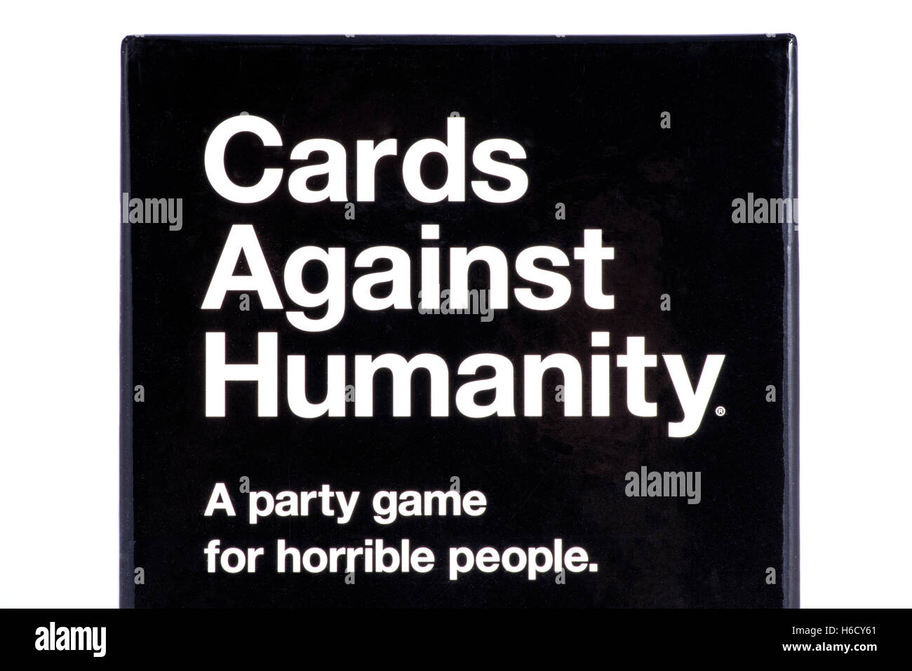 LONDON, UK - 21. Oktober 2016: Eine Nahaufnahme von der Verpackung des Karten gegen die Menschlichkeit-Party-Spiels (UK Edition). Stockfoto