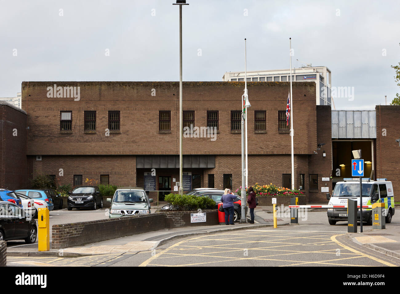 Eingang in das Gefängnis von HMP Cardiff Cardiff Wales Großbritannien Stockfoto