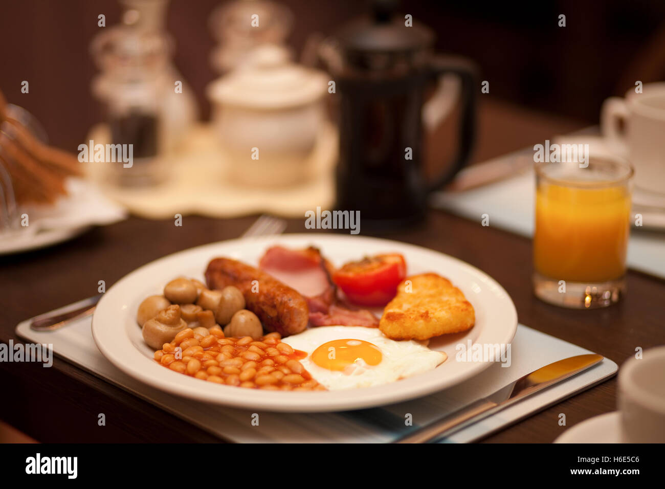 Man Full English Breakfast Stockfotos und -bilder Kaufen - Alamy