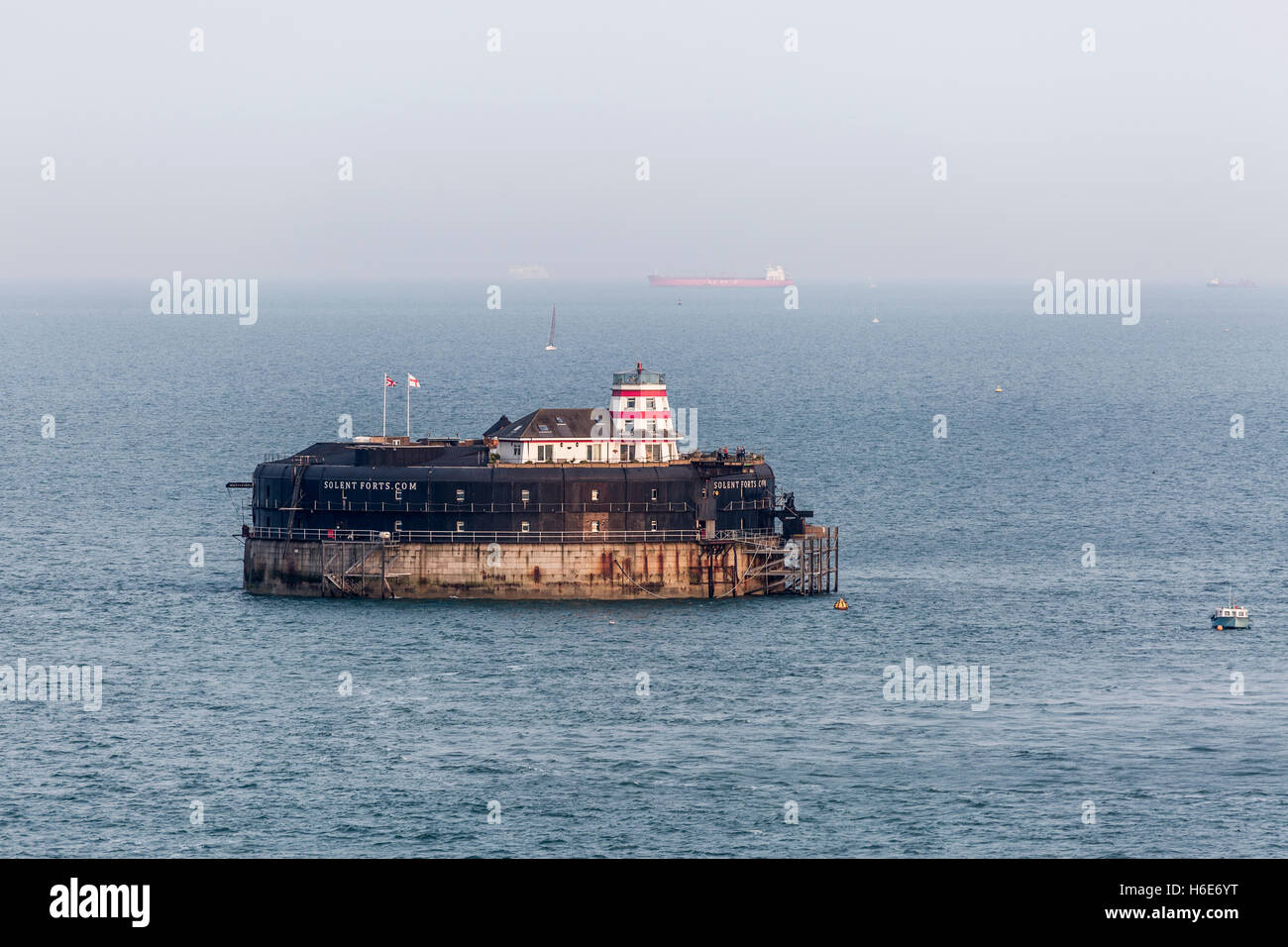 Solent Fort am Meer, England, Vereinigtes Königreich Stockfoto