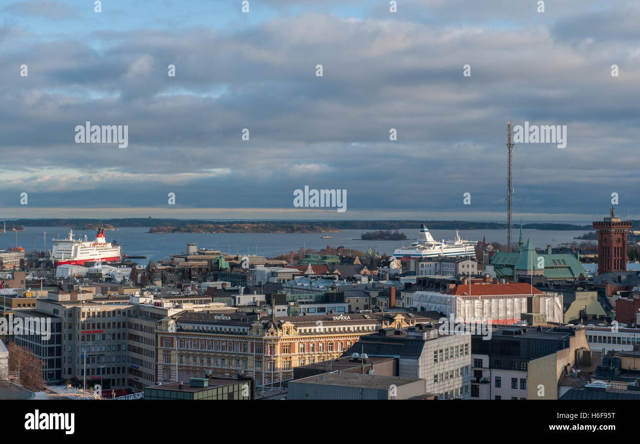 Luftaufnahme von Helsinki im Herbst in Finnland Stockfoto