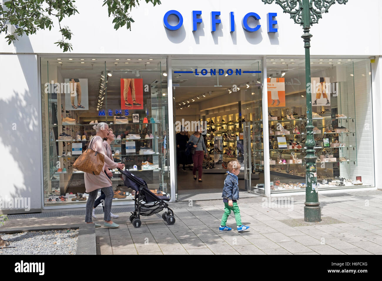 Büro-Schuh-Shop Düsseldorf Stockfoto