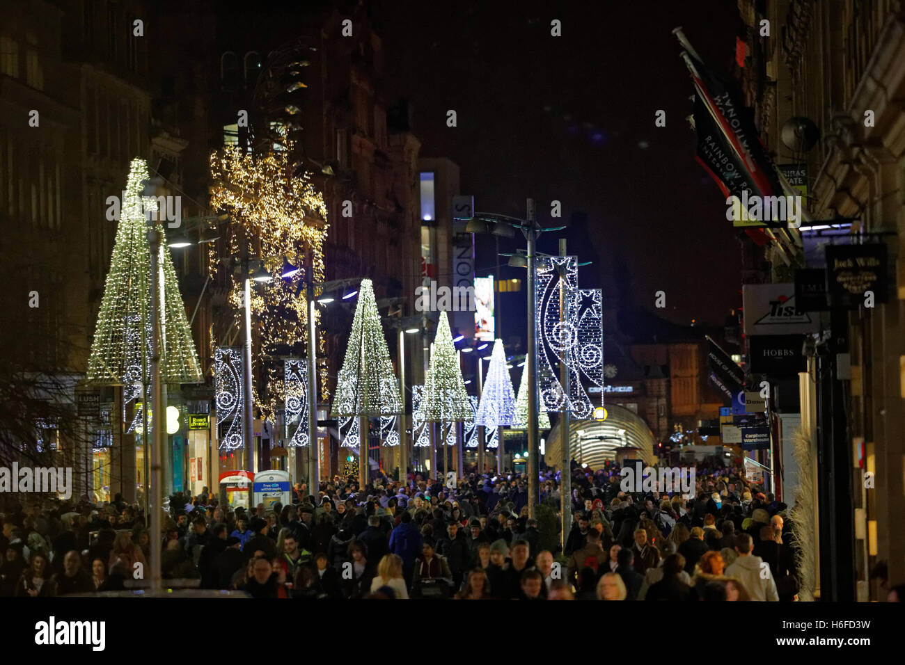 Glasgow Weihnachtsfeier Shopping Lichter Party Dekorationen Glasgow Christmas Market Stockfoto