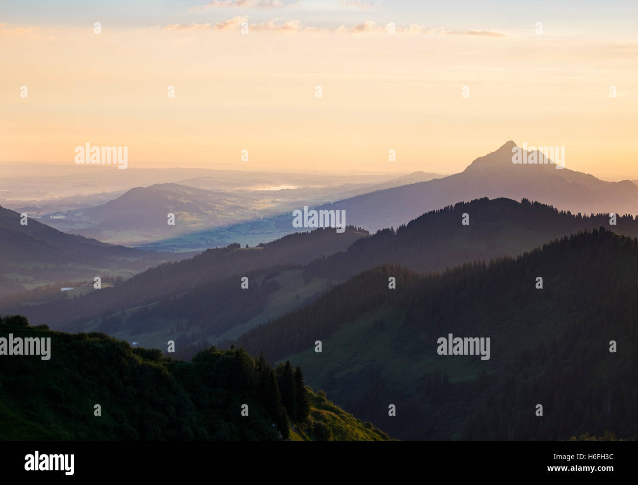 Blick vom Riedberger Horn, Grünten, Morgenlicht, Hörnergruppe, obere Allgäu, Allgäu, Schwaben, Bayern, Deutschland Stockfoto