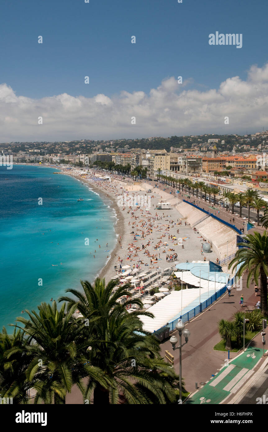 Blick auf Nizza und den Strand vom Schlossberg Colline du Chateau, Nizza, Côte d ' Azur, Provence, Frankreich, Europa Stockfoto