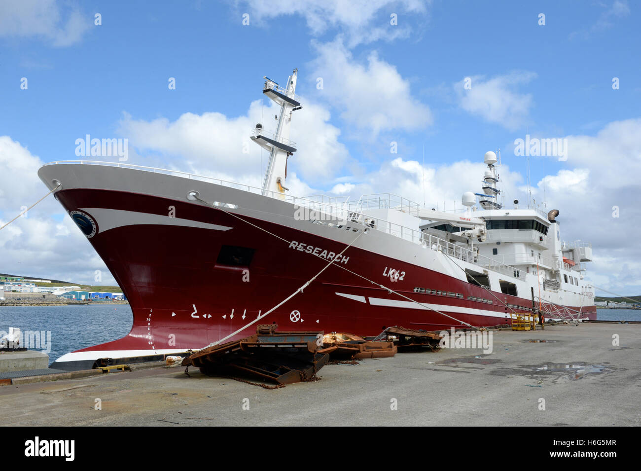 Shetland in Familienbesitz pelagischen Fischerboot, die die Forschung vor im Hafen von Lerwick Shetland-Inseln Anker Stockfoto