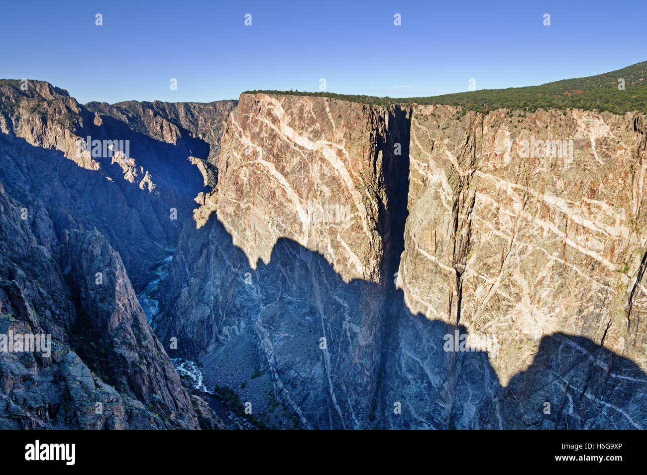 Black Canyon des Gunnison River betrachtet von malte Wandansicht Stockfoto
