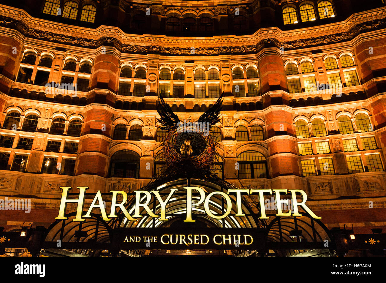 Harry Potter und das verfluchte Kind am Palace Theatre London. Stockfoto