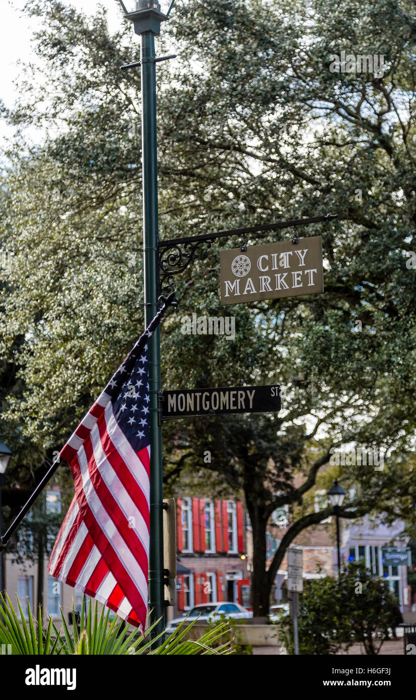 Melden Sie sich für die alte Stadt-Markt in der Innenstadt von Savannah Stockfoto