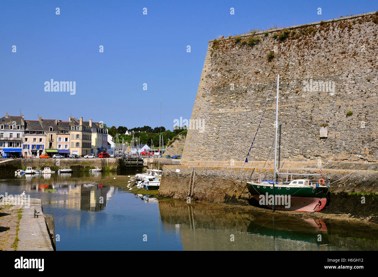 Hafen und Zitadelle Vauban von Le Palais am Belle Ile in Frankreich. Departement Morbihan in der Bretagne im Nordwesten Frankreichs Stockfoto