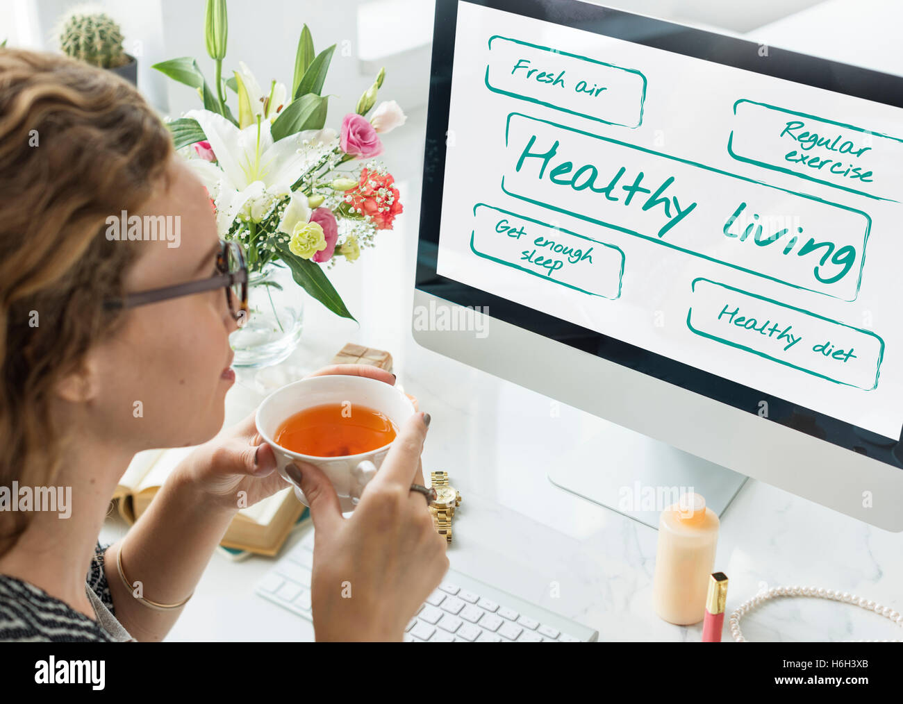 Gesundes Wohnen Wellness Ernährung Übung Worte Grafikkonzept Stockfoto
