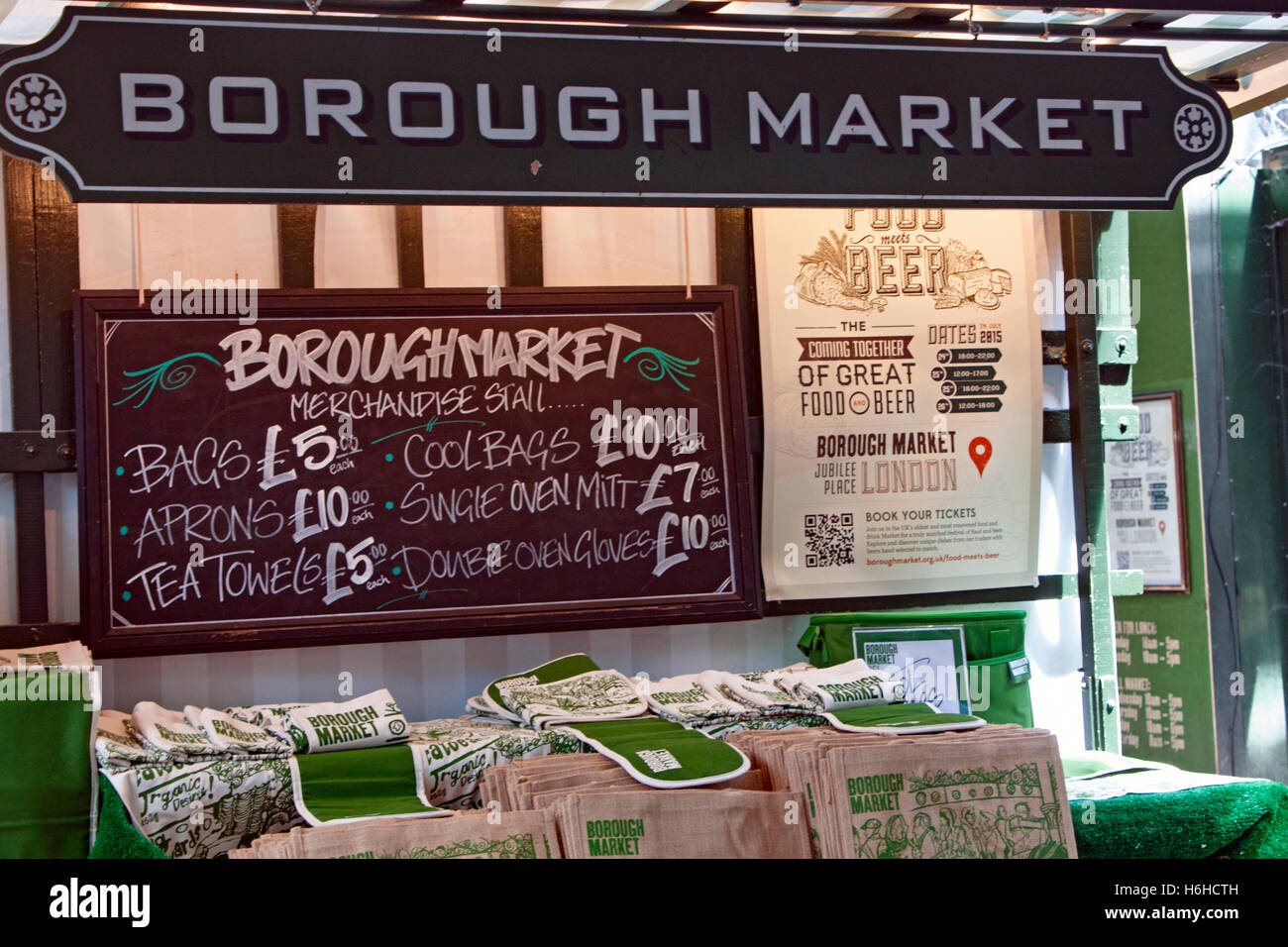 Einkaufstasche Stall im Borough Market in Southwark in der Nähe von London Bridge Stockfoto