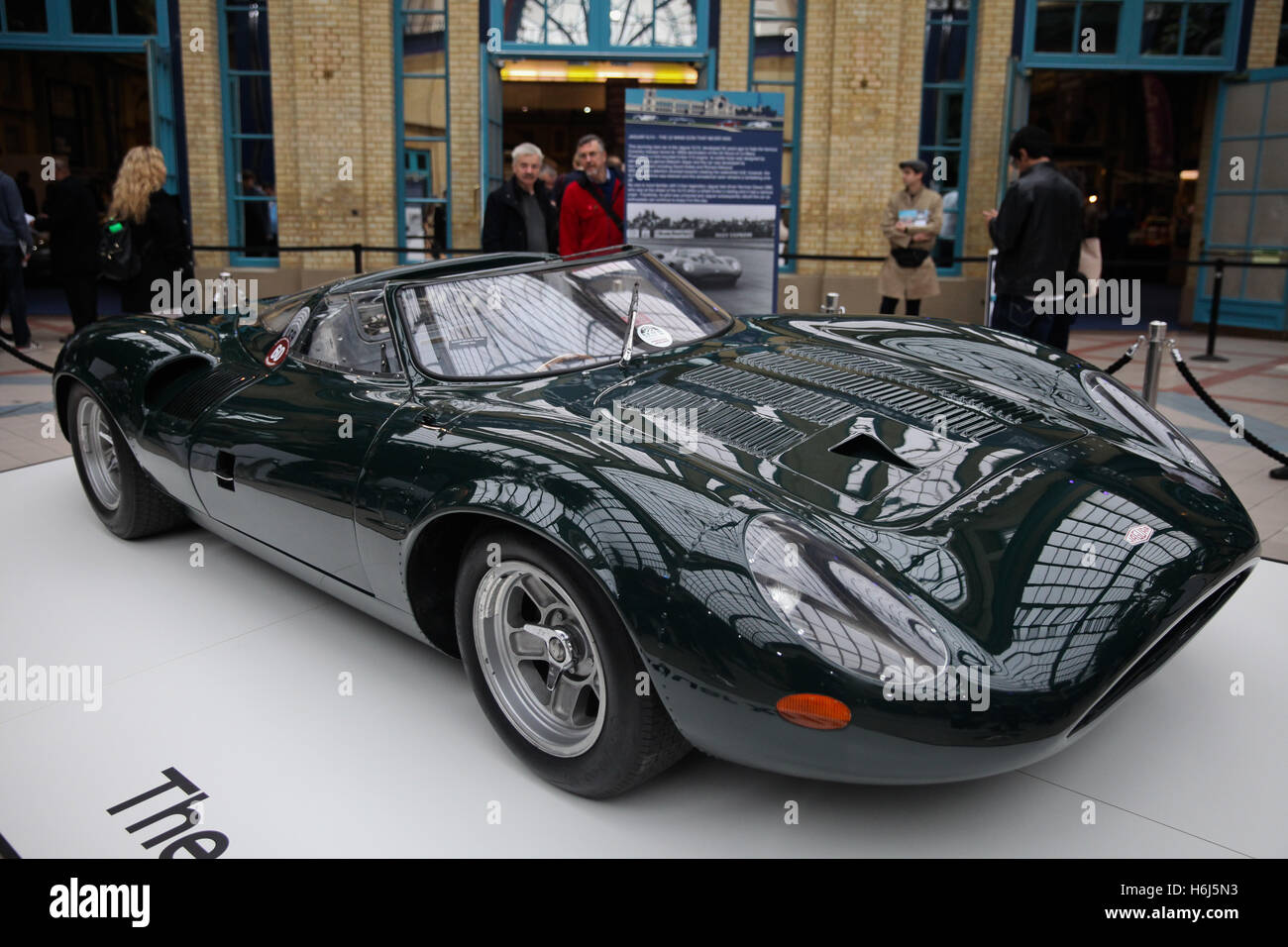 Alexandra Palace, London. UK 29. Oktober 2016 - The Jaguar XJ13 auf dem Display an der klassischen & Sportwagen zeigen Credit: Dinendra Haria/Alamy Live News Stockfoto