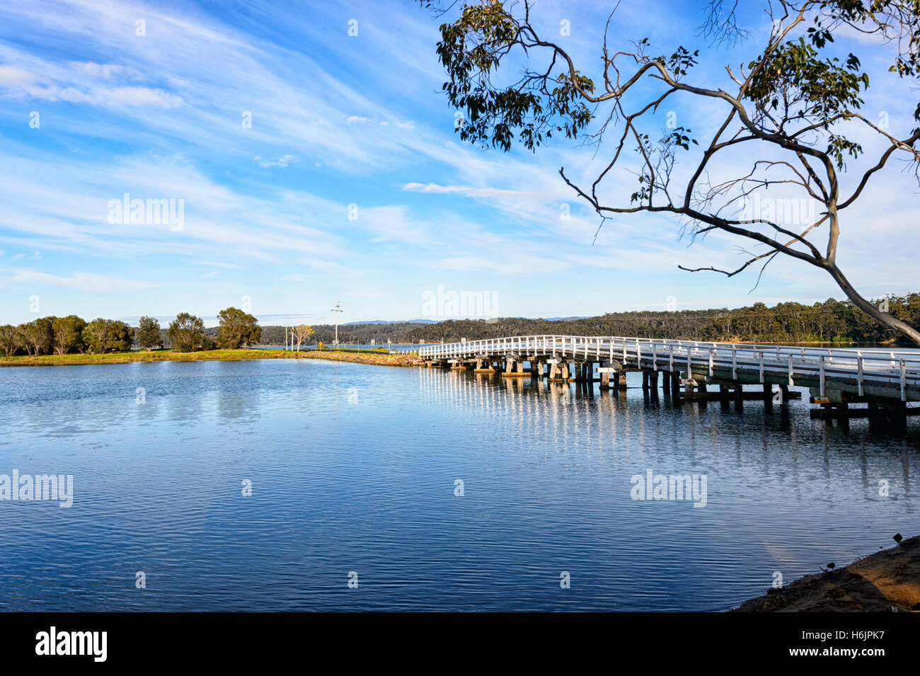 Malerischer Blick auf Wallaga Lake in der Nähe von Bermagui, New South Wales, NSW, Australien Stockfoto