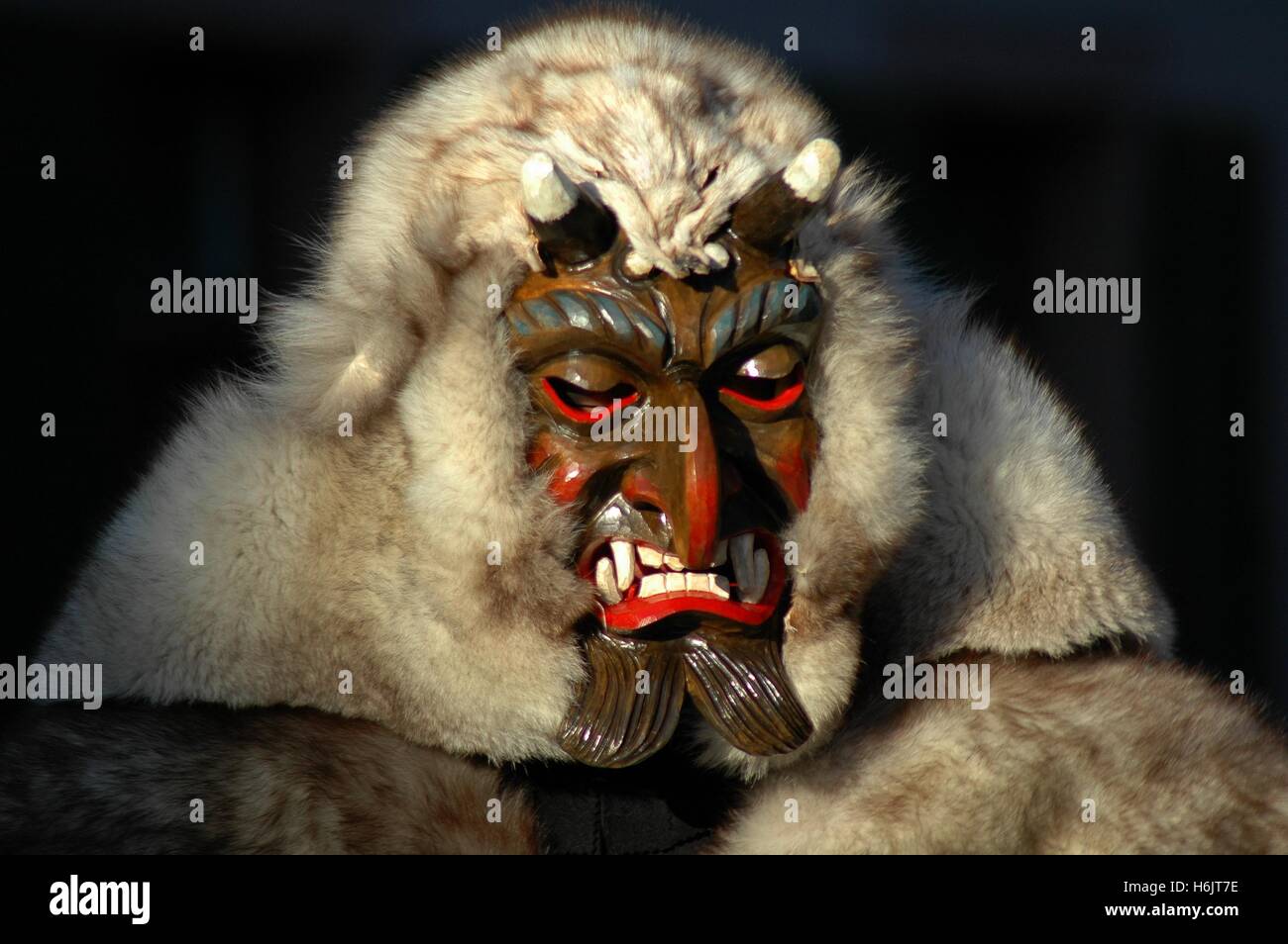 Holzmaske Stockfoto