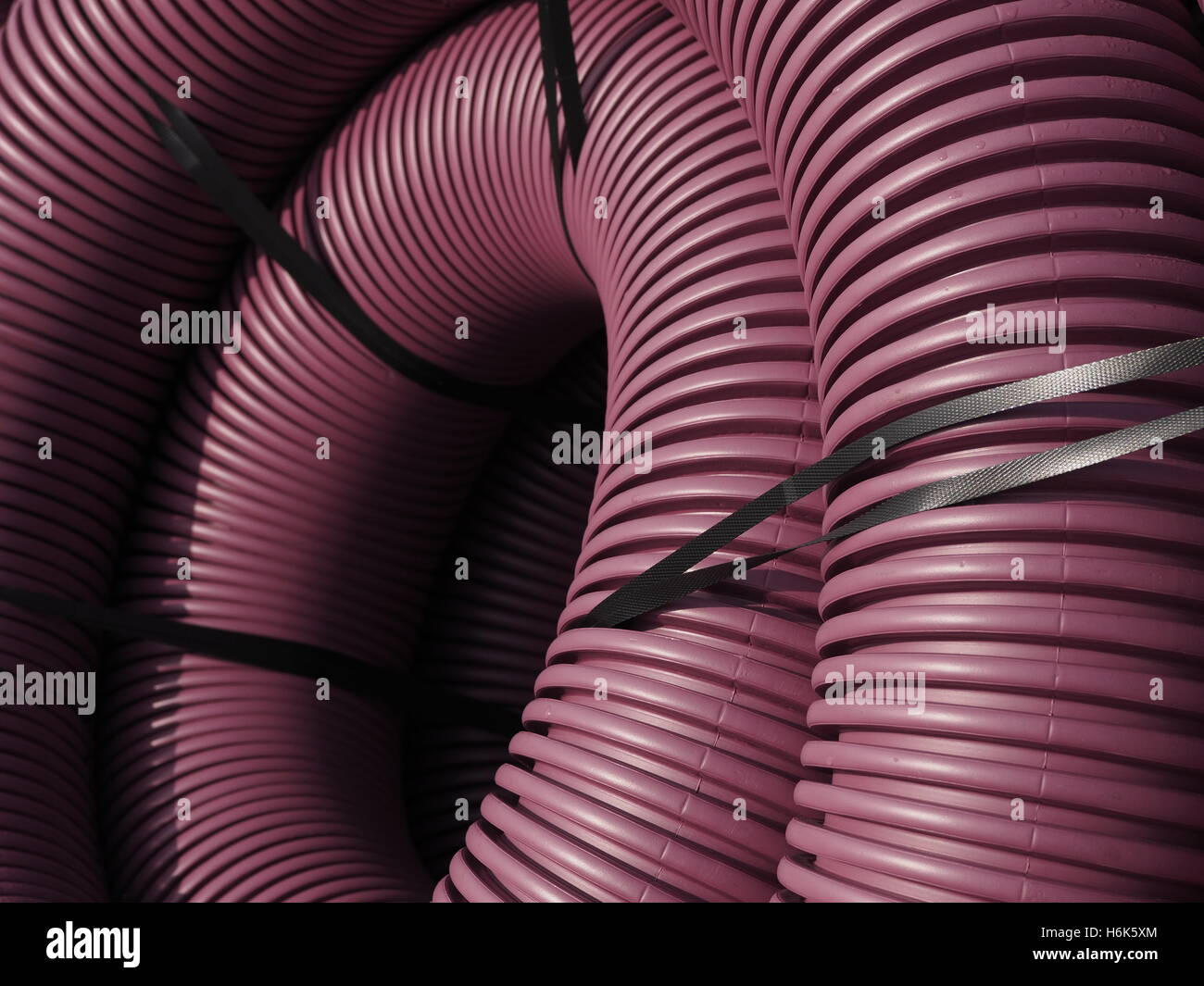 PEHD Robuste Schläuche für elektrische und andere Kabel Stockfoto