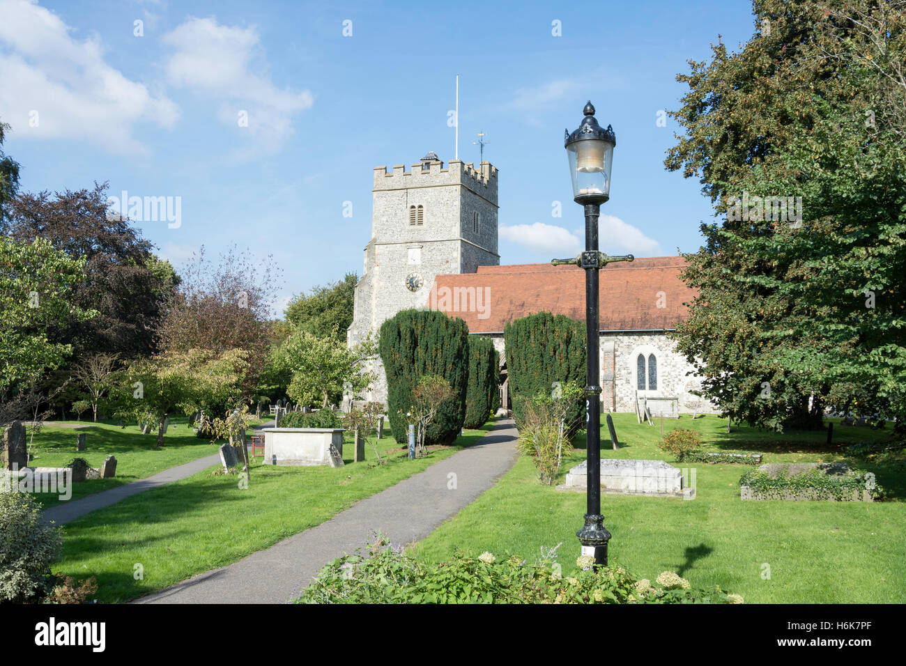 Kirche der Heiligen Dreifaltigkeit, Churchgate, Cookham, Berkshire, England, Vereinigtes Königreich Stockfoto
