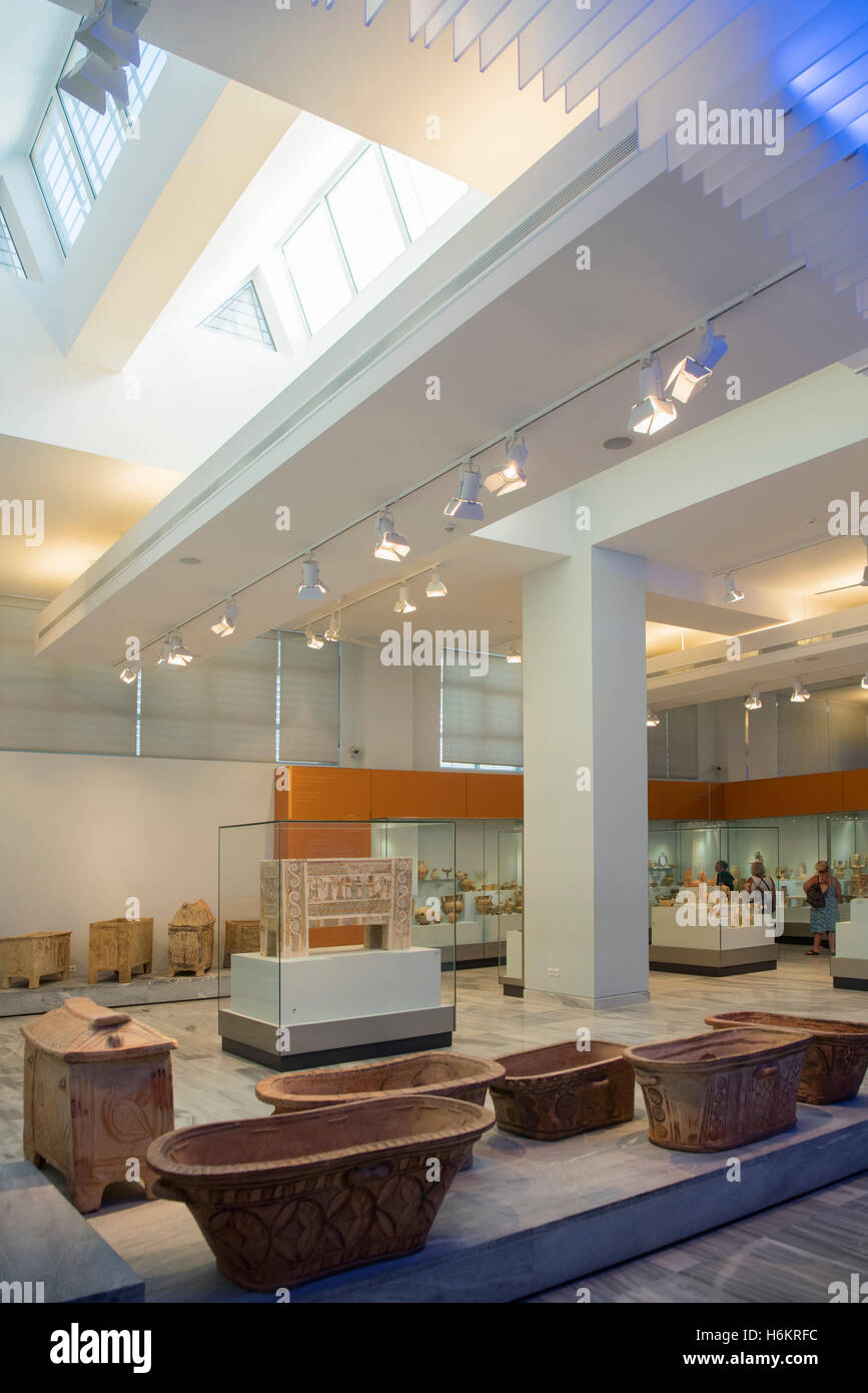 Archäologisches Museum, Saal Mit Minoischen Sarkophagen, Heraklion, Kreta, Griechenland Stockfoto