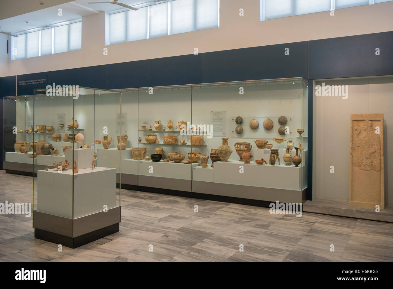 Griechenland, Kreta, Heraklion, Archäologisches Museum, veranstalten aus Höhle Nekropolen von Zentral-Und Ostkretas Stockfoto