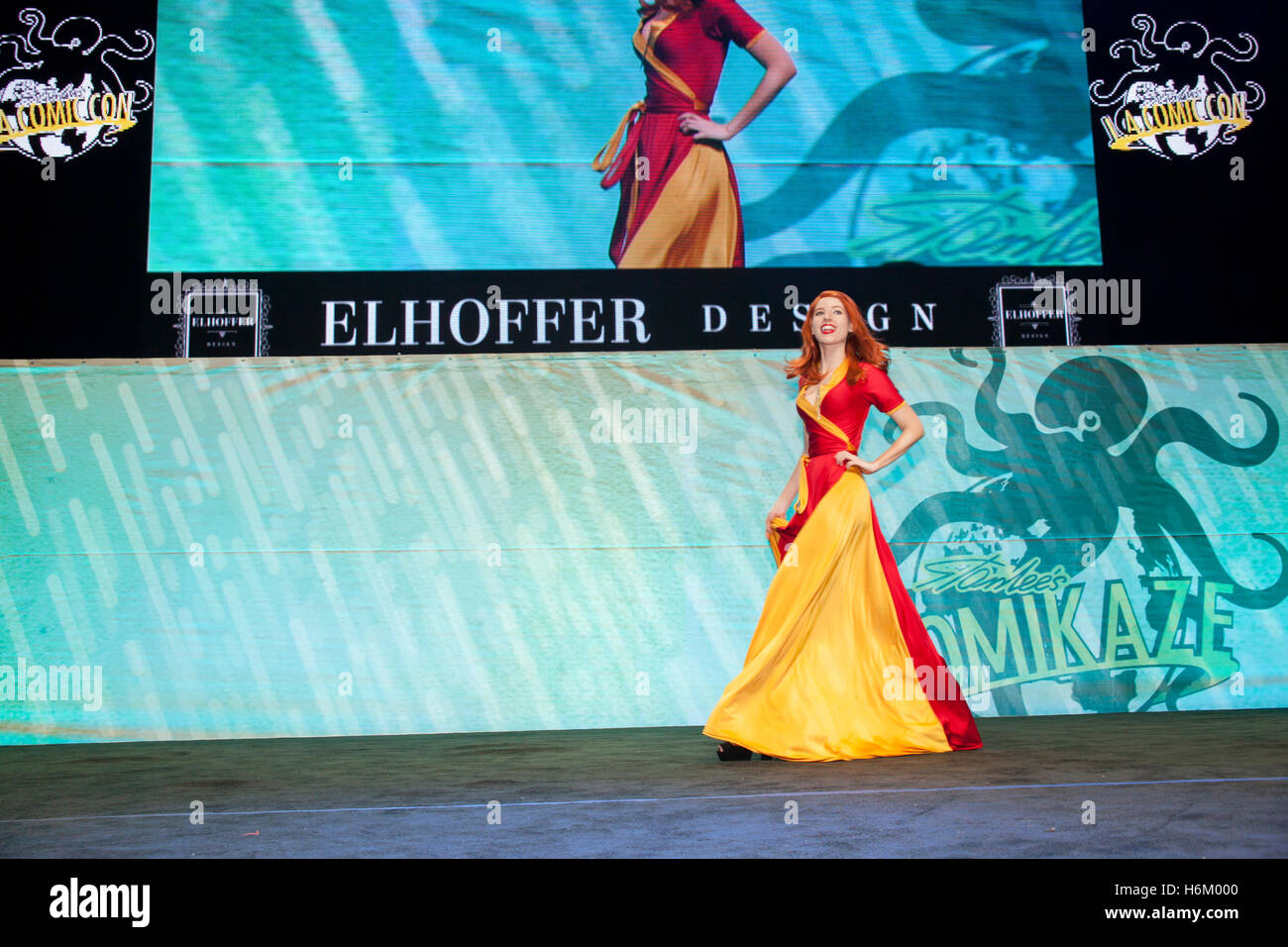 STAN LEE LOS ANGELES Comic-CON: 29. Oktober 2016, Los Angeles, Kalifornien. Elhoffer Designs auf der Le Geek So Chic Fashion Show. Stockfoto