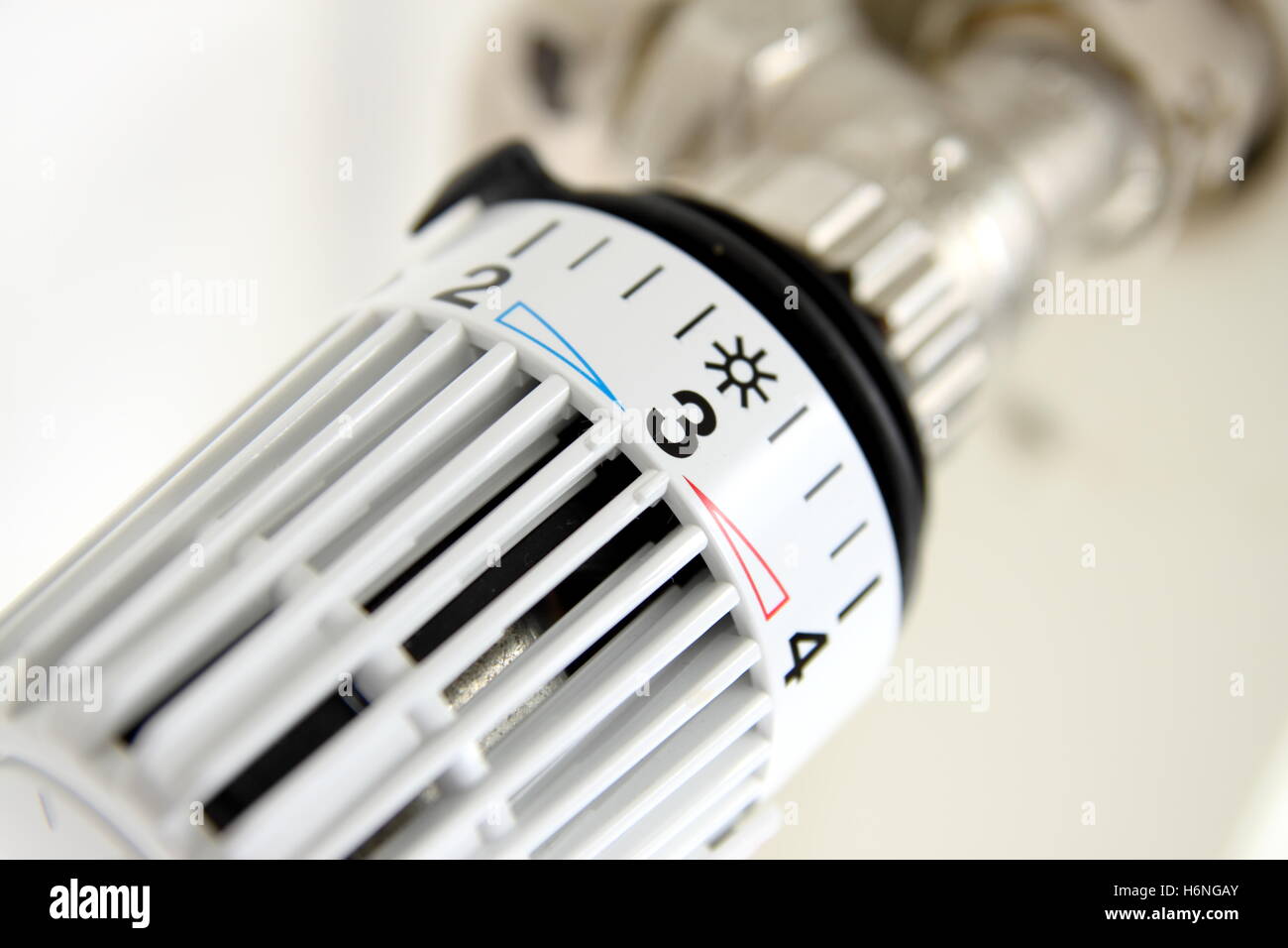 Heizungsregler - Thermostat Stockfotografie - Alamy