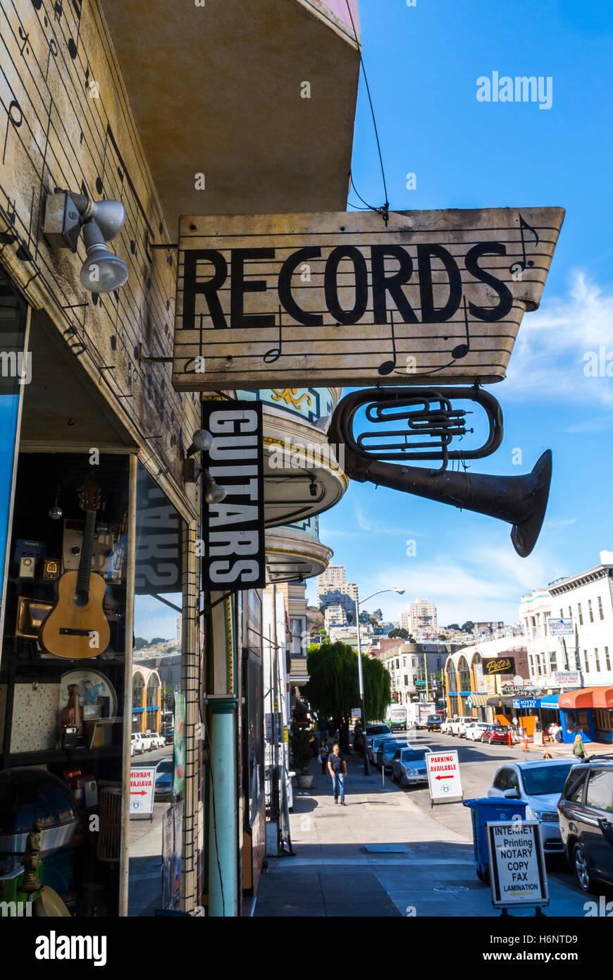 San Francisco, CA, USA, Nahaufnahme, Straßenszene, North Beach Retro Vinyl Records Music Store, Vintage Signs, Plattenläden usa, Nachbarschaftsläden Stockfoto