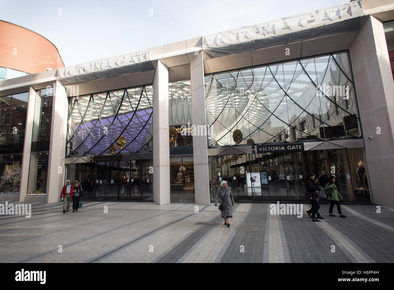 © London News Bilder lizenziert. 31.10.2016. Leeds, UK. an einem hellen und bunten Herbsttag im Roundhay Park in Leeds, West Stockfoto