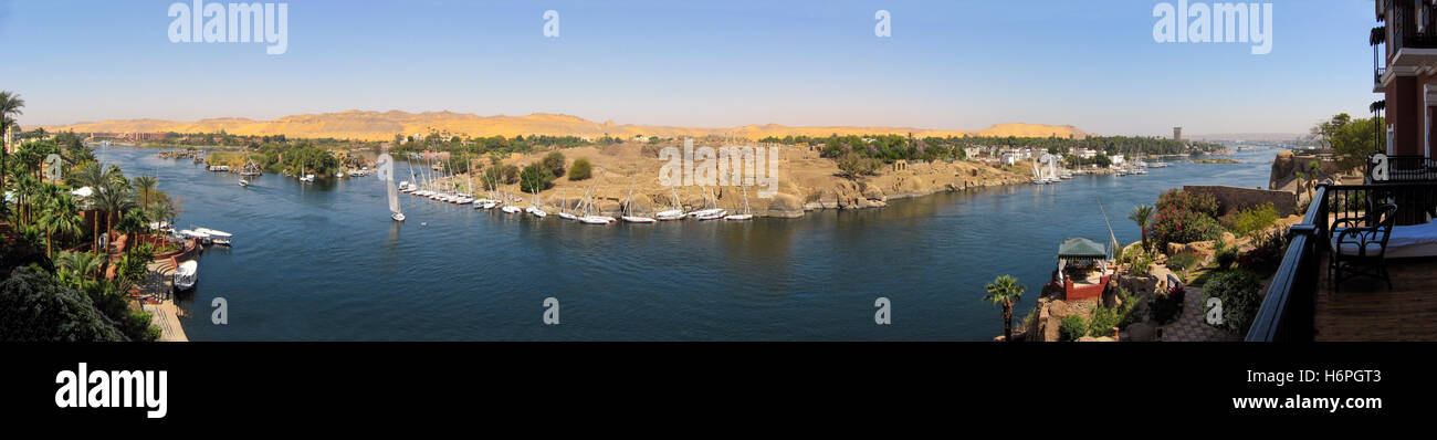 Beeindruckende Panorama der Nil bei Assuan, Ägypten Stockfoto