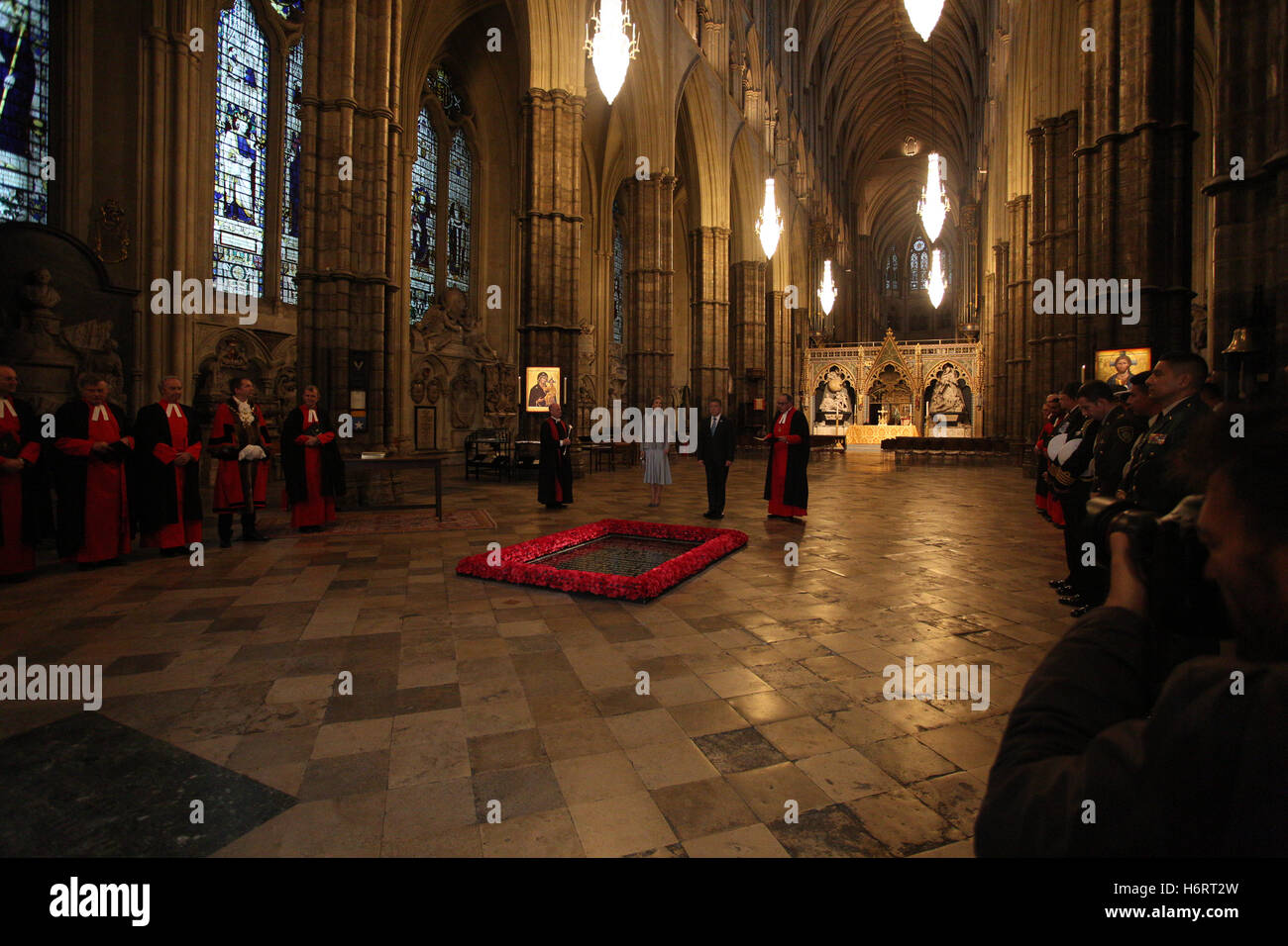 London, UK.2nd November 2016. Rev Dr John Hall und Präsident Santos. (c) Brayan A Lopez Garzon/Alamy Live-Nachrichten Stockfoto