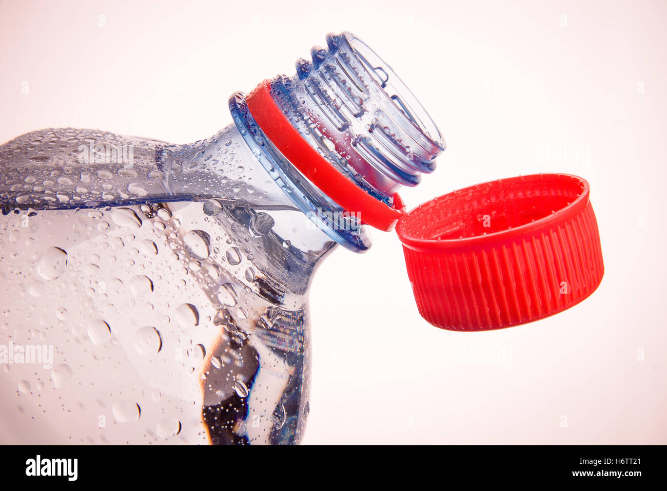 blaues Objekt Gesundheit single-Leben existieren Existenz leben Leben live Getränk trinken Lätzchen liquid Sport Sport isoliert lifestyle Stockfoto