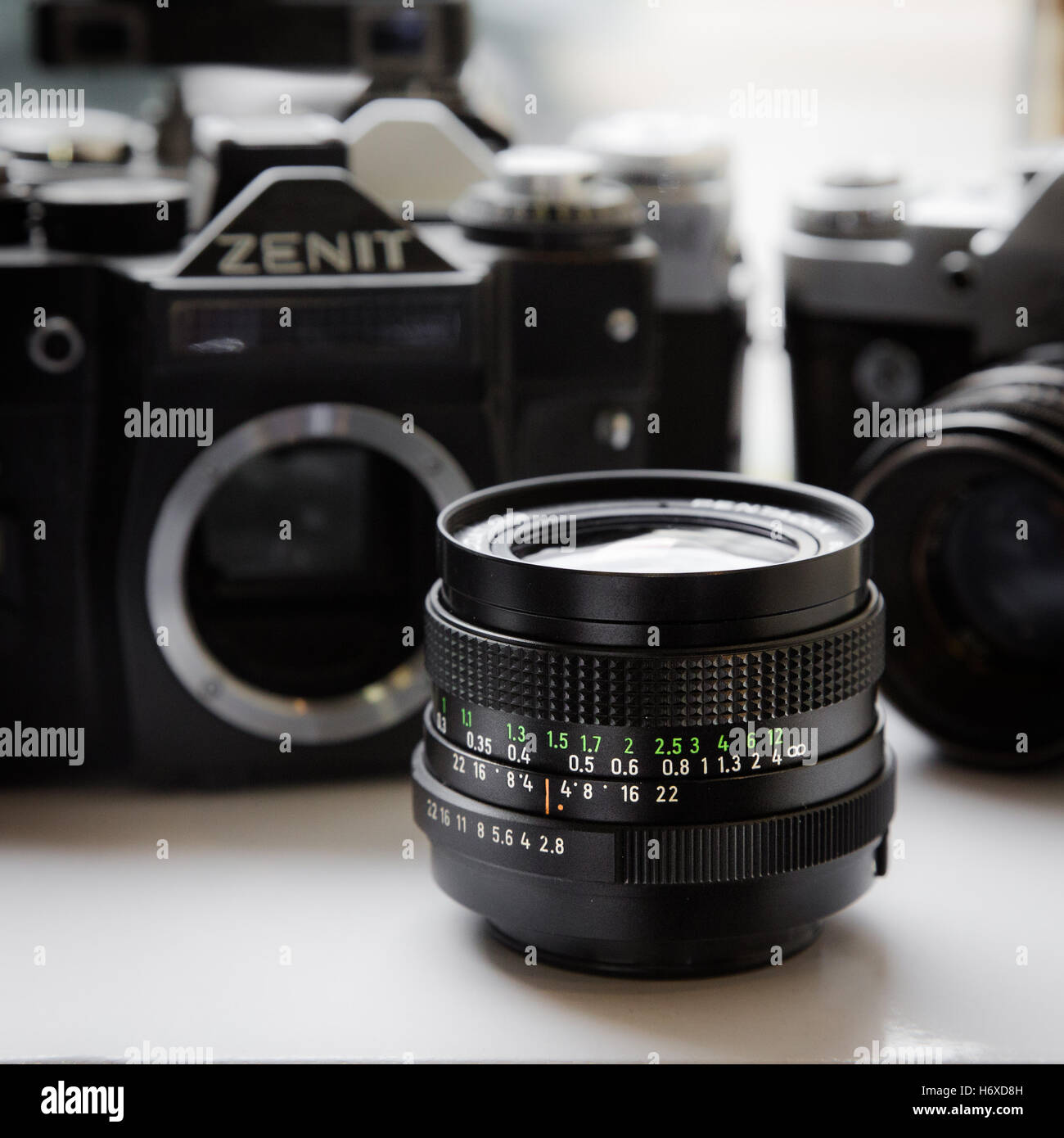 Retro-Kamera-Objektiv und Kameras Stockfoto