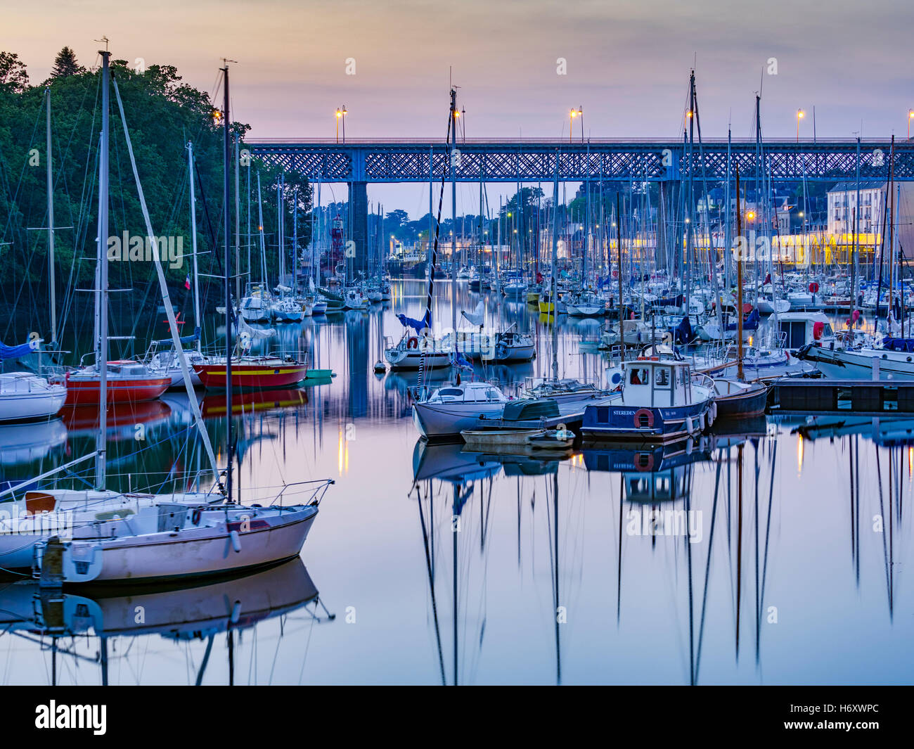 Stadt von Douarnenez, Bretagne, Frankreich Stockfoto