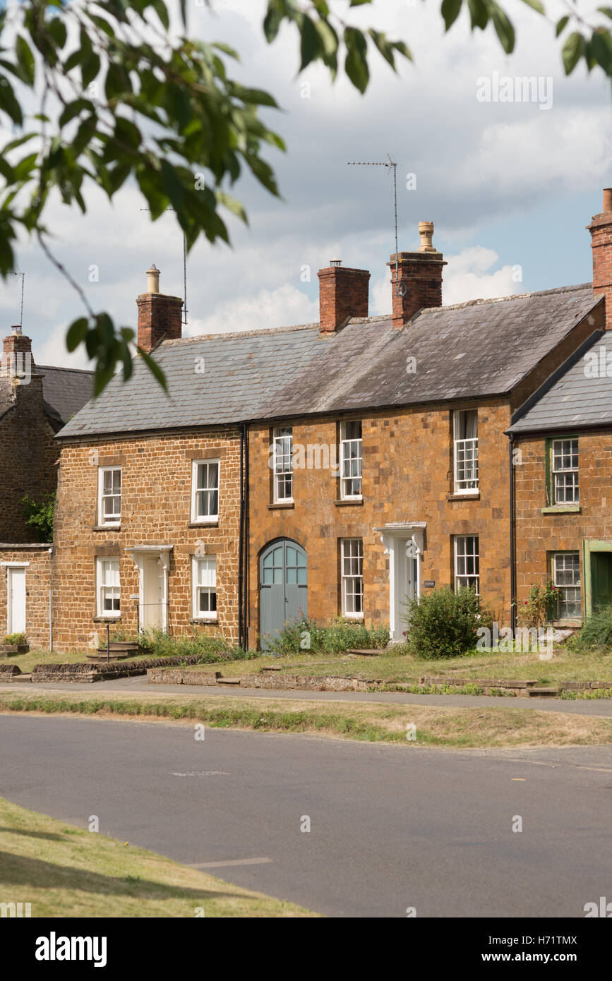 Wohn Häuser im Dorf Adderbury, North Oxfordshire, England, Vereinigtes Königreich Stockfoto