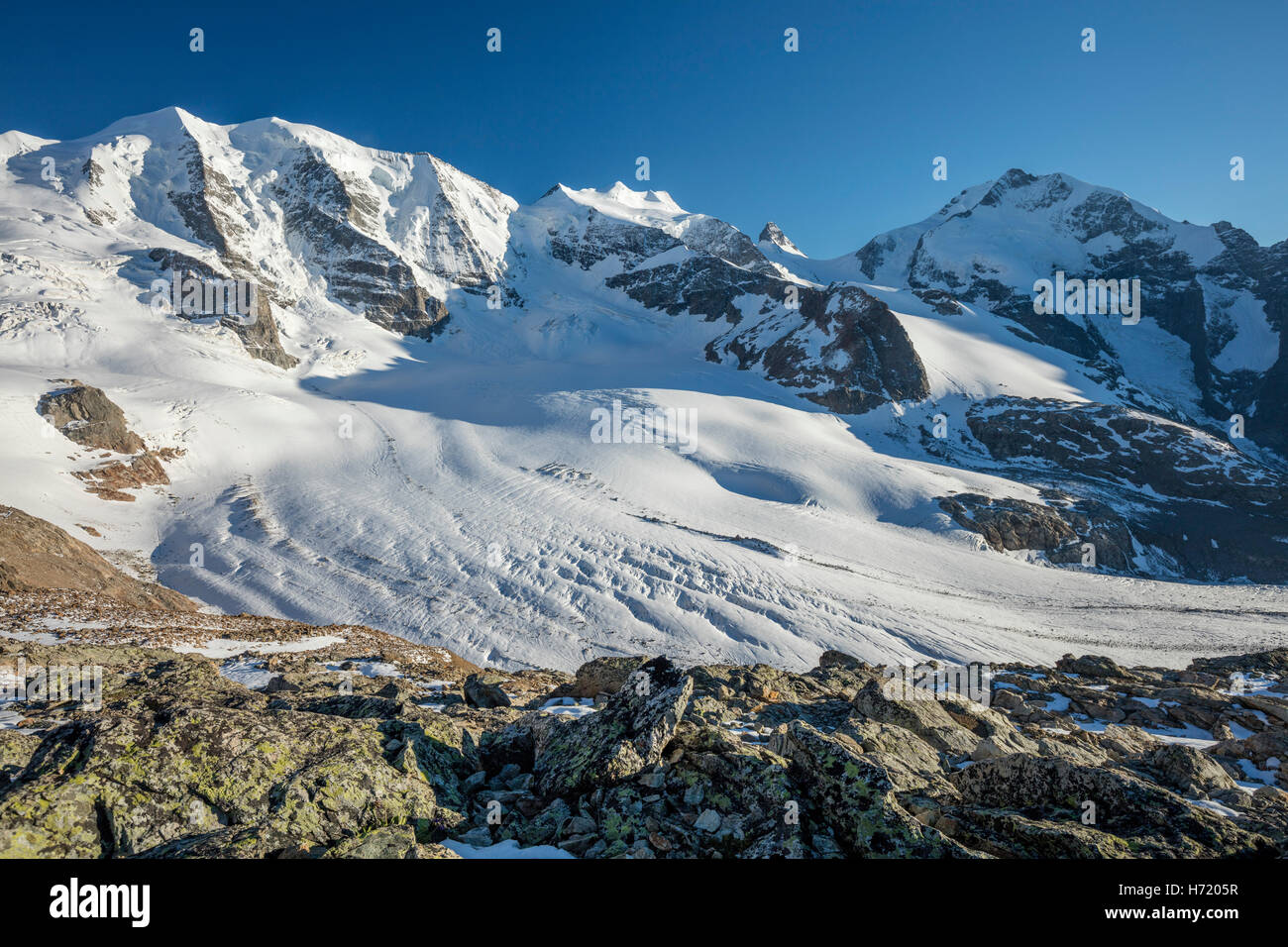 Piz Palu und Piz Bernina Diavolezza, Berniner Alpen, Graubünden, Schweiz. Stockfoto