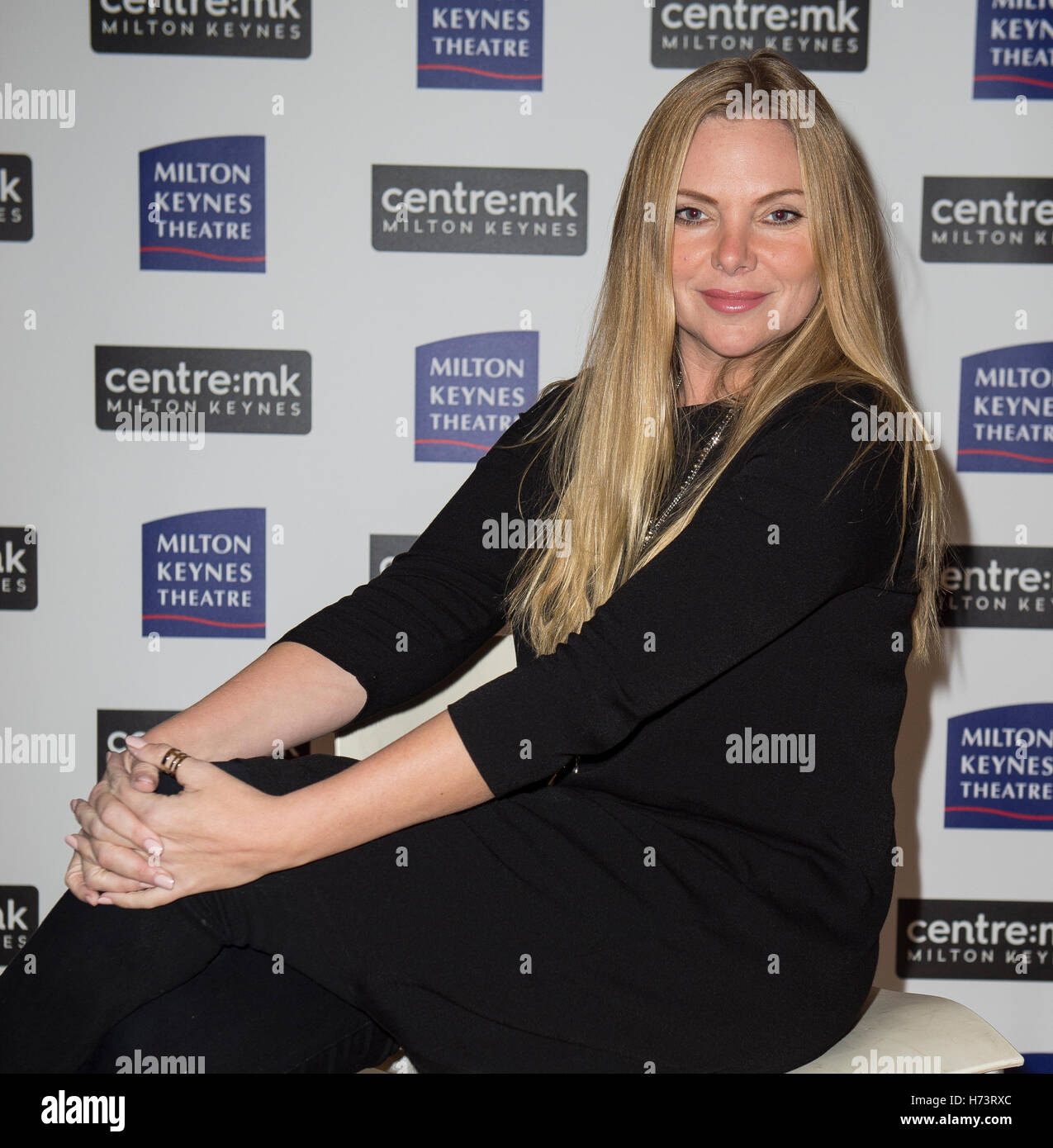 Milton Keynes, UK. 2. November 2016. "Sam Womack Fototermin im Milton Keynes Theatre am 2. November 2016 in Milton Keynes, England. Bildnachweis: Gary Mitchell/Alamy Live-Nachrichten Stockfoto