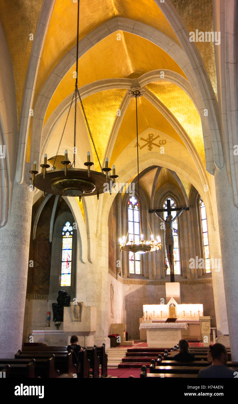 Innenraum der St.-Markus Kirche. Stockfoto