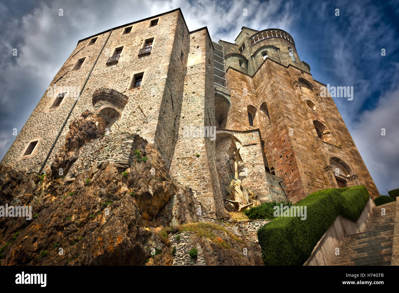 Pirchiriano Fotos und Bildmaterial in hoher Auflösung Alamy