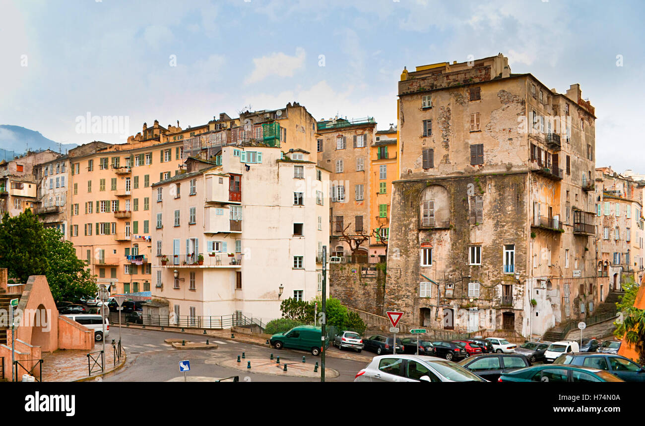 Typisch für Bastia Stadtbild mit den Slums in der alten Nachbarschaft, Korsika, Frankreich. Stockfoto