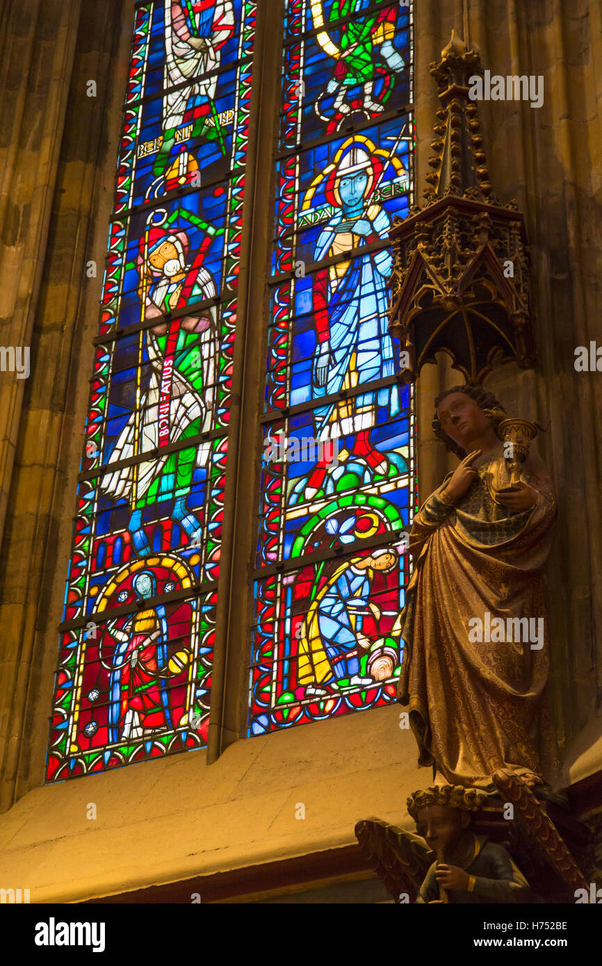 Innere des Aachener Dom (UNESCO-Weltkulturerbe), Aachen, Nordrhein Westfalen, Deutschland Stockfoto