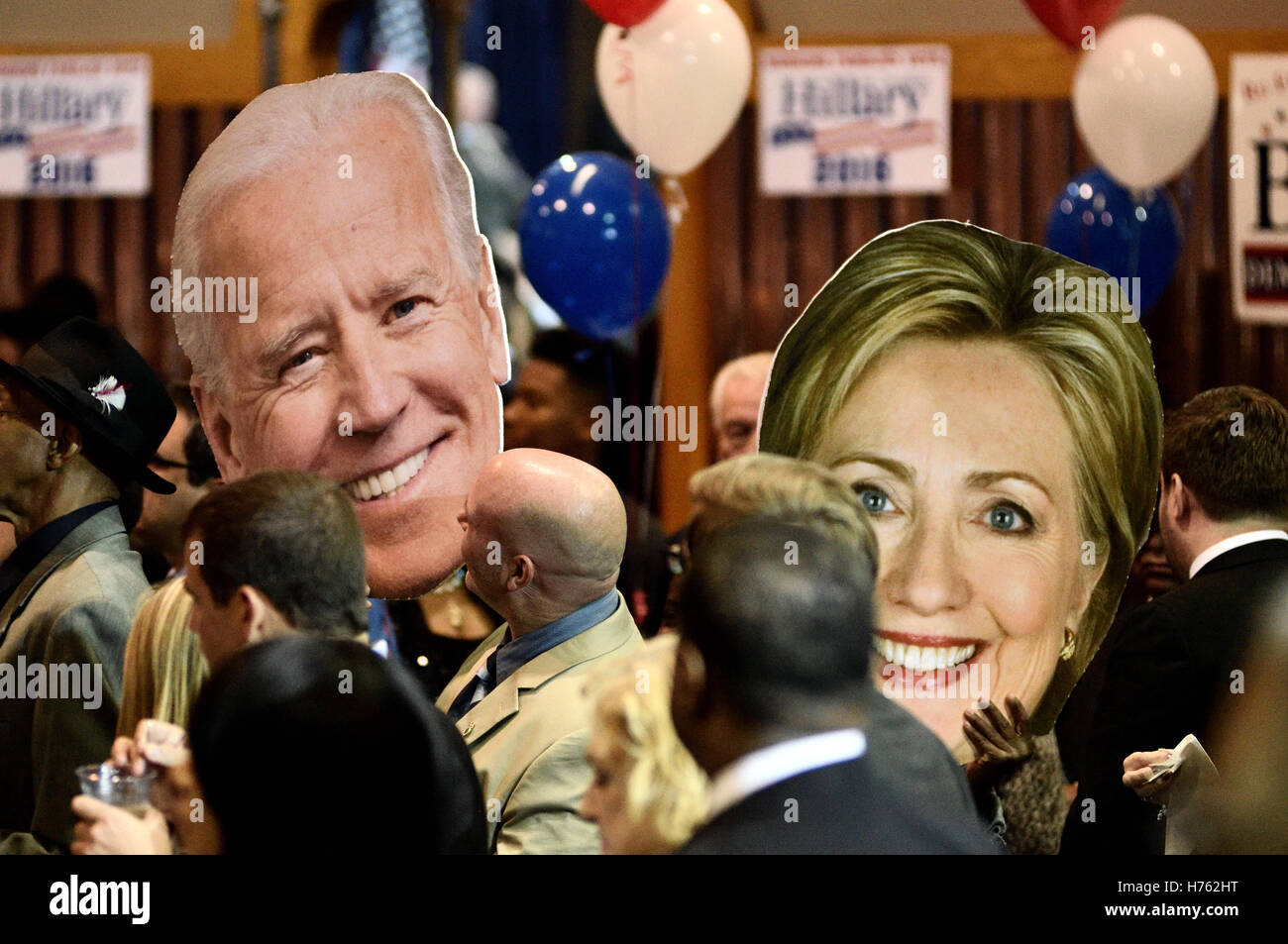 Vize-Präsident Joe Biden und Haus demokratische Führer Nancy Pelosi Überschrift Philadelphia demokratische City Committee Jefferson-Ja Stockfoto