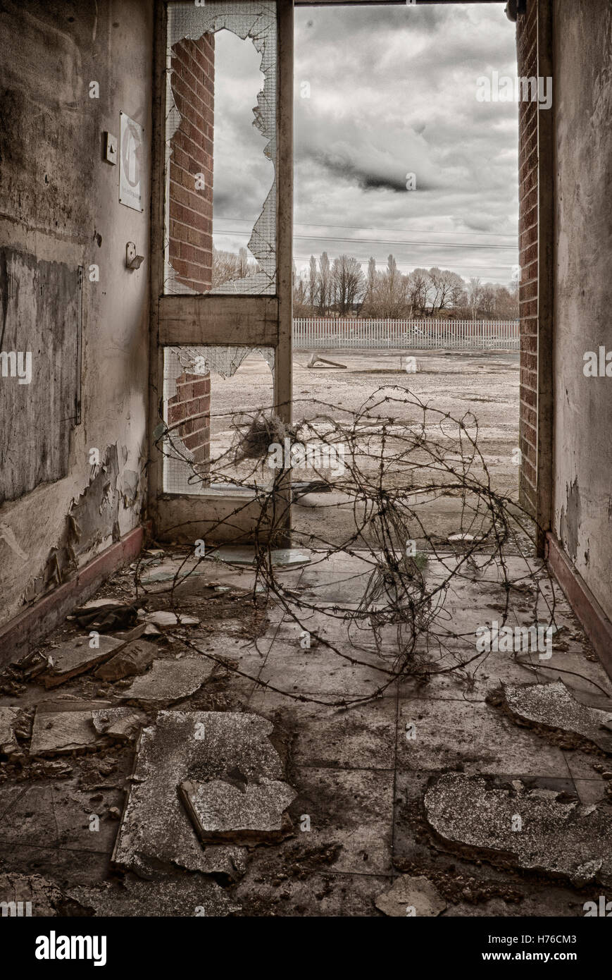 Verlassene Bürogebäude, urban Exploration, hdr Stockfoto