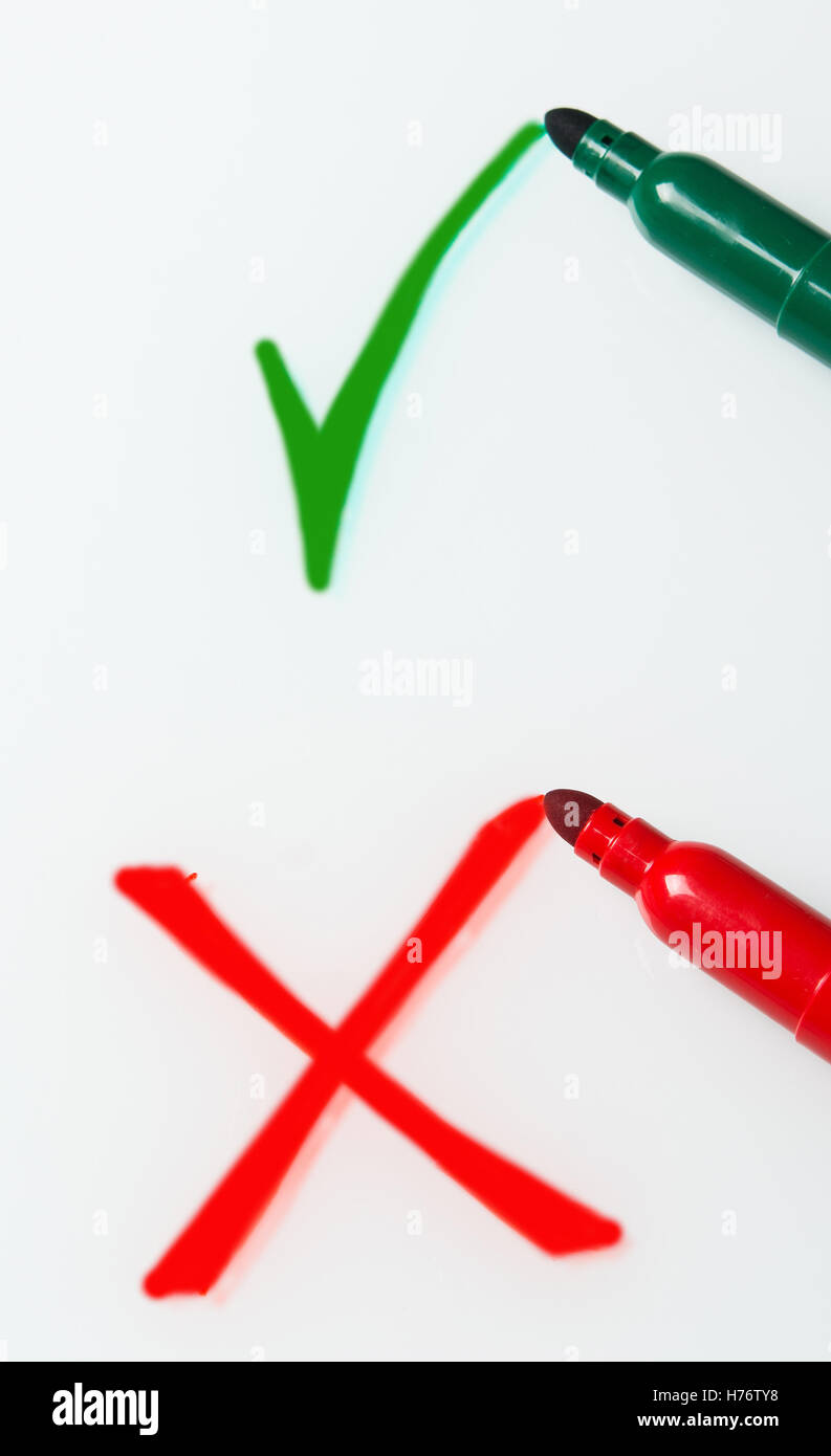 Symbol mit einem Marker auf den Tisch gezogen Stockfoto