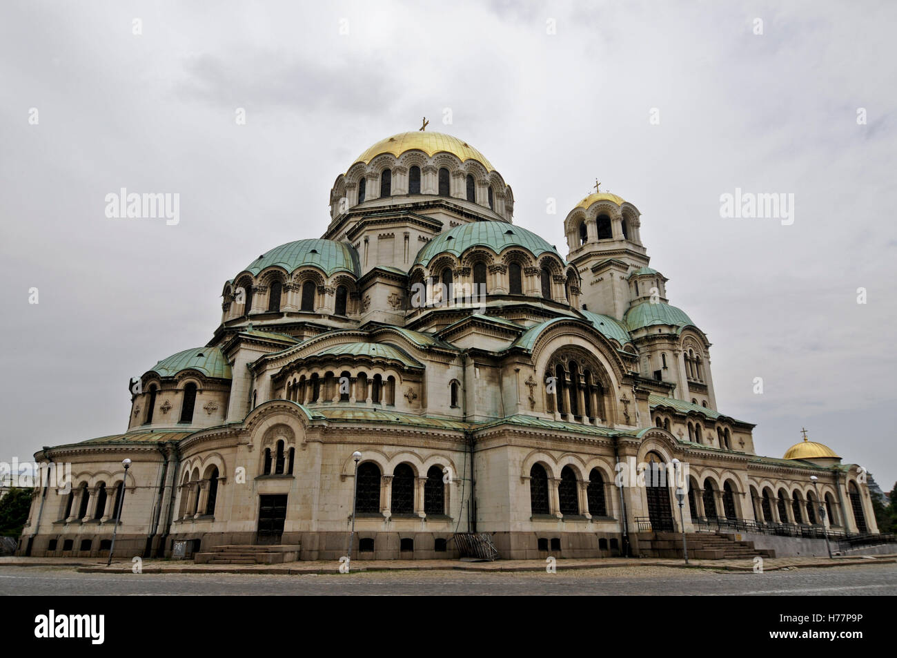 Alexander-Newski-Kathedrale, Sofia, Bulgarien. Seitenansicht Stockfoto